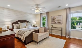 46 Powell Ave, Atlantic Highlands, NJ 07716