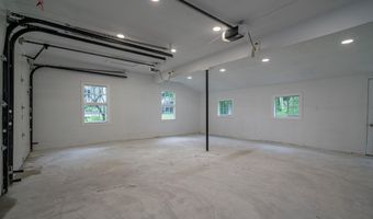 5 Bond St, Brookline, NH 03033