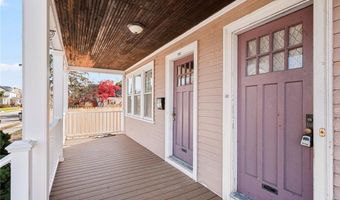 130 Wollaston St, Cranston, RI 02910