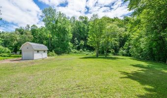 10 W Shore Dr, Alloway, NJ 07462
