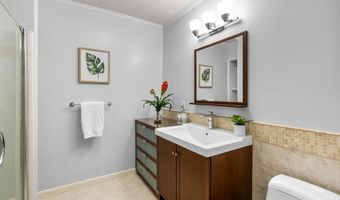 1 ORCHARD Way S, Potomac, MD 20854