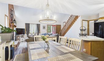51 Blue Spruce Rd, Albrightsville, PA 18210