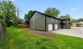 714 Hazel St, Auburn, IN 46706