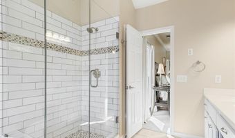 1905 Broadwell Oaks Dr, Alpharetta, GA 30004