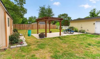 114 E HOLLY Dr, Lincoln, DE 19960