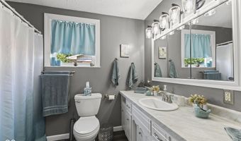 218 N West St, Bargersville, IN 46106