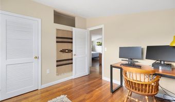 10 Guzeika Rd, North Kingstown, RI 02852