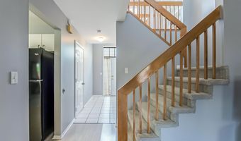 531 Liberty Pointe Dr, Ann Arbor, MI 48103