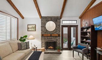 6433 La Paloma St, Carlsbad, CA 92009