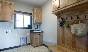 14075 42nd Ave, Chippewa Falls, WI 54729