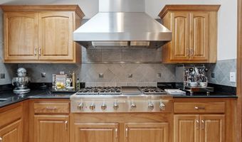 9 Donald Rd, Billerica, MA 01821