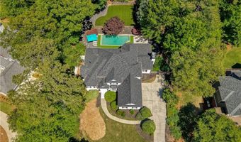 265 Oakhurst Leaf Dr, Alpharetta, GA 30004