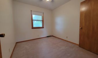 319 S 23rd St, Beatrice, NE 68310