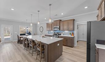 780 Oak Hill Ln, Belton, SC 29627