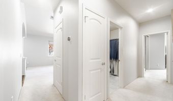48 Hoku Puhipaka St, Kahului, HI 96732