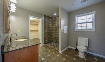 3 Doss Ln, Batesville, AR 72501