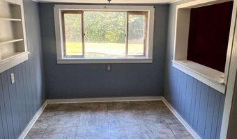 3067 Sr 18, West Point, GA 31833