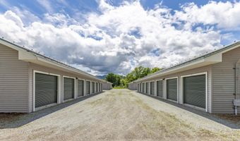 87 Fox Hill Dr, Cambridge, VT 05464