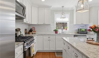 25 Graniteville Rd, Burrillville, RI 02830