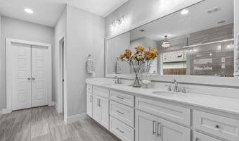 660 Lookout Point Ave, Aledo, TX 76008