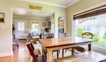 1708 N CAMERON St, Arlington, VA 22207