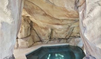 10787 Hobbiton Ave, Las Vegas, NV 89135