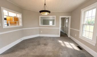 6 DELAWARE Ave, Delmar, DE 19940