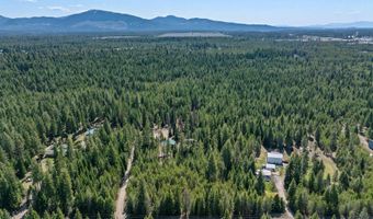 7608 E Tellum Ave, Athol, ID 83801