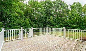 11 Stonington Dr, Belmont, NH 03220