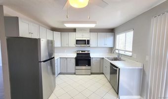806 E 4Th 6, Escondido, CA 92025
