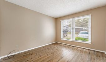 3 Tiffany Ln, Bella Vista, AR 72715