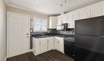 21 Delmont Dr #8, Atlanta, GA 30305