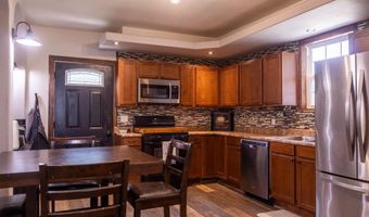 822 N C St, Arkansas City, KS 67005