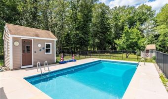 147 Woodville Alton Rd, Hopkinton, RI 02832