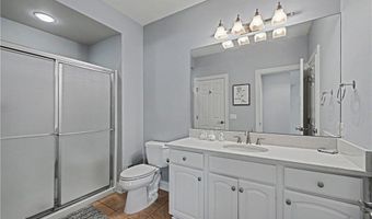560 Club Dr, Aurora, OH 44202