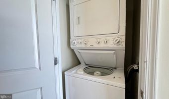 851 N GLEBE Rd #PH07, Arlington, VA 22203