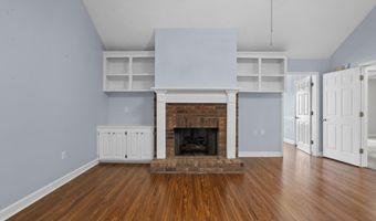 207 Meadowview Ln, Brandon, MS 39047