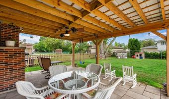 1832 W Woodland Ave, Addison, IL 60101