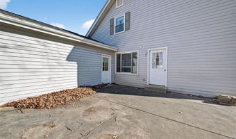 618 Running Creek Dr, Ballwin, MO 63021