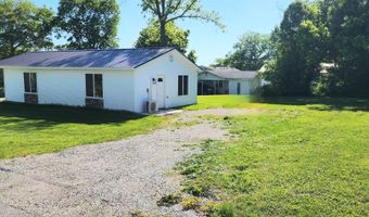 604 Marvin Ave, Ava, MO 65608