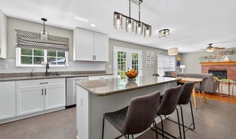 2426 Guardian Ct, Arnold, MO 63010