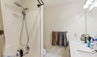 250 Jackson Ln, Belgrade, MT 59714