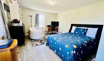 109 Rogers Ave, Barrington, RI 02806
