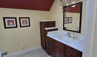 1225 Trowbridge Dr, Alpena, MI 49707