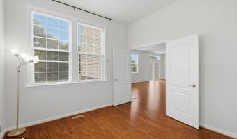 20920 ASHBURN HEIGHTS Dr, Ashburn, VA 20148