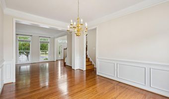 44217 NAVAJO Dr, Ashburn, VA 20147
