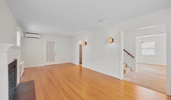 4520 MIDDLETON Ln, Bethesda, MD 20814