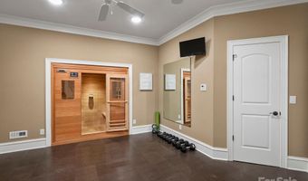 2207 Trapper Ct, Charlotte, NC 28270
