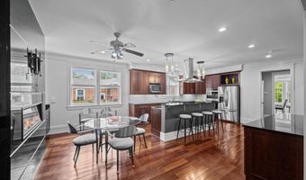 9715 SINGLETON Dr, Bethesda, MD 20817