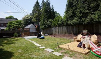 4826 BUTTERWORTH Pl NW, Washington, DC 20016